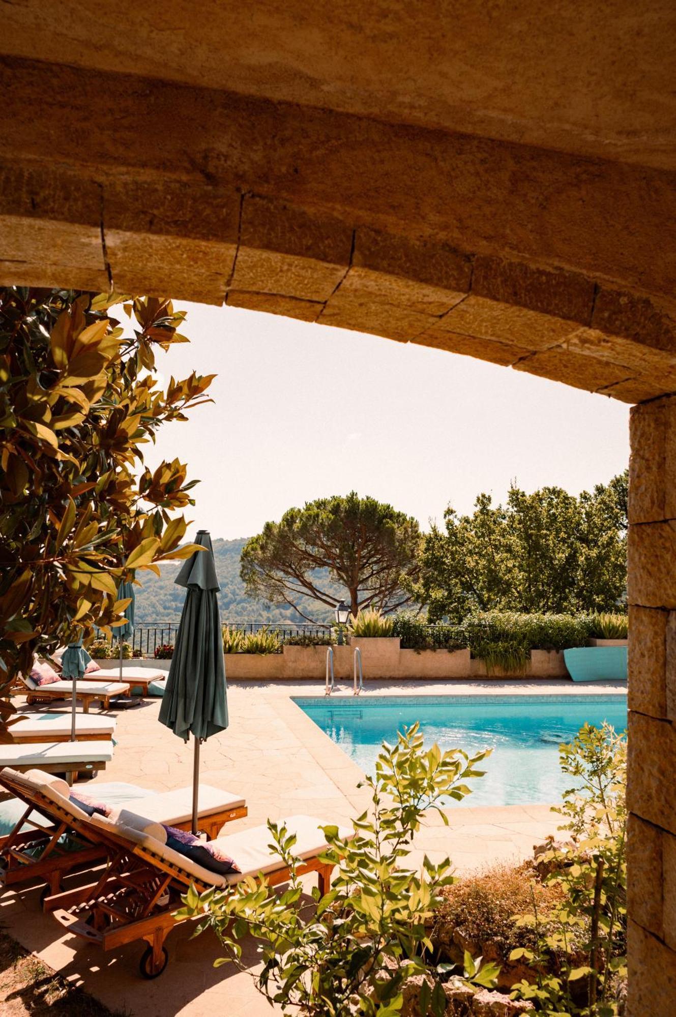Loup Castel Boutique Hotel B&B Le Bar-sur-Loup Exteriér fotografie